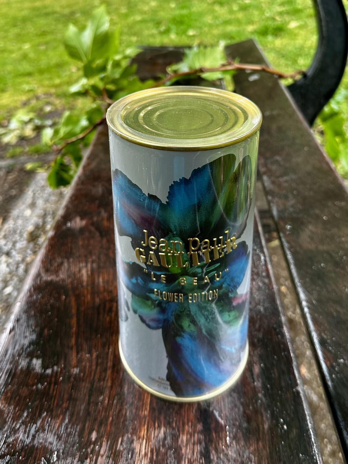 عطر ادکلن له بو فلاور ایدیشن ژان پل گوتیه - Le Beau Flower Edition Jean Paul Gaultier - بررسی، قیمت و خرید