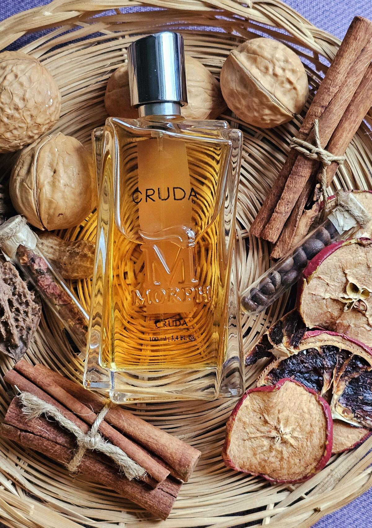عطر ادکلن کروودا مورف - Cruda Morph - بررسی، قیمت و خرید