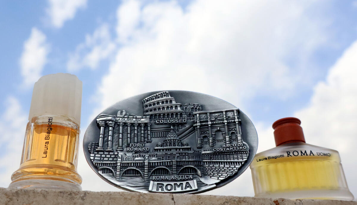 عطر ادکلن رُما اُومو لورا بیاجوتی - Roma Uomo Laura Biagiotti - بررسی، قیمت و خرید