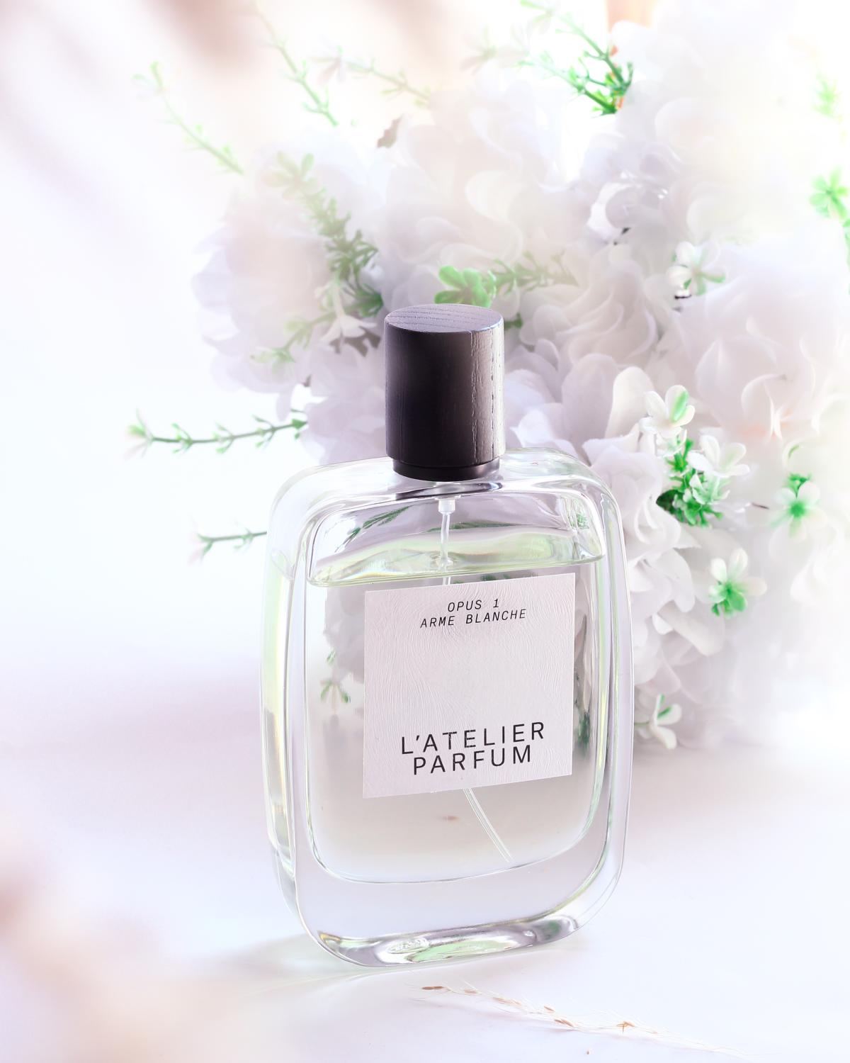 عطر ادکلن آرم بلانش لَتِلیر پرفیوم - Arme Blanche L'Atelier Parfum - بررسی، قیمت و خرید