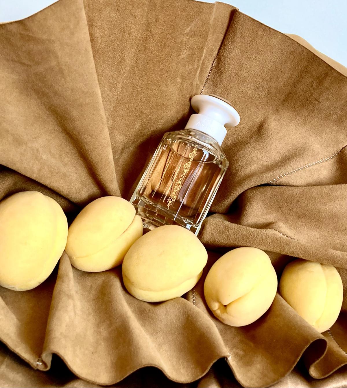 عطر ادکلن لیدی آوبری اوریفلیم - Lady Avebury Oriflame - بررسی، قیمت و خرید