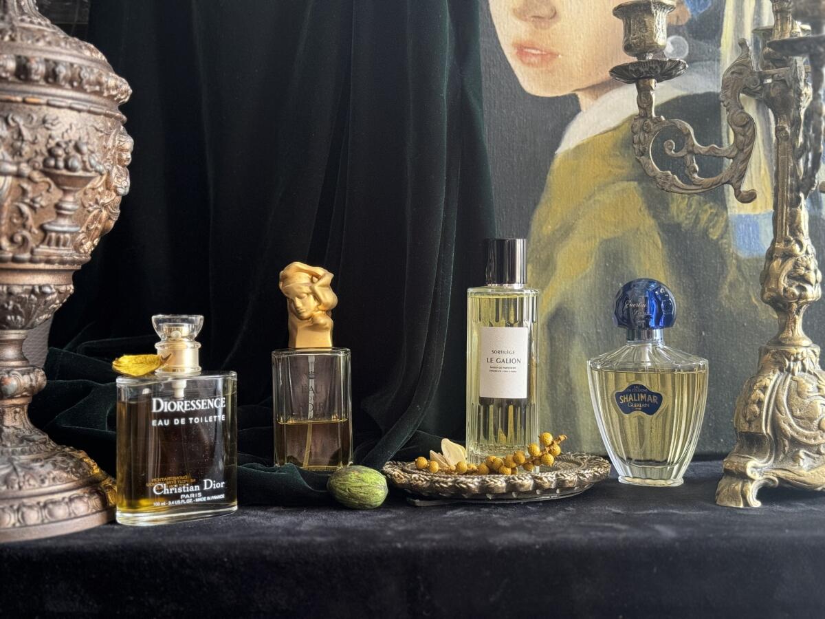عطر ادکلن سورتیلج لِ گالیون - Sortilege (2014) Le Galion - بررسی، قیمت و خرید
