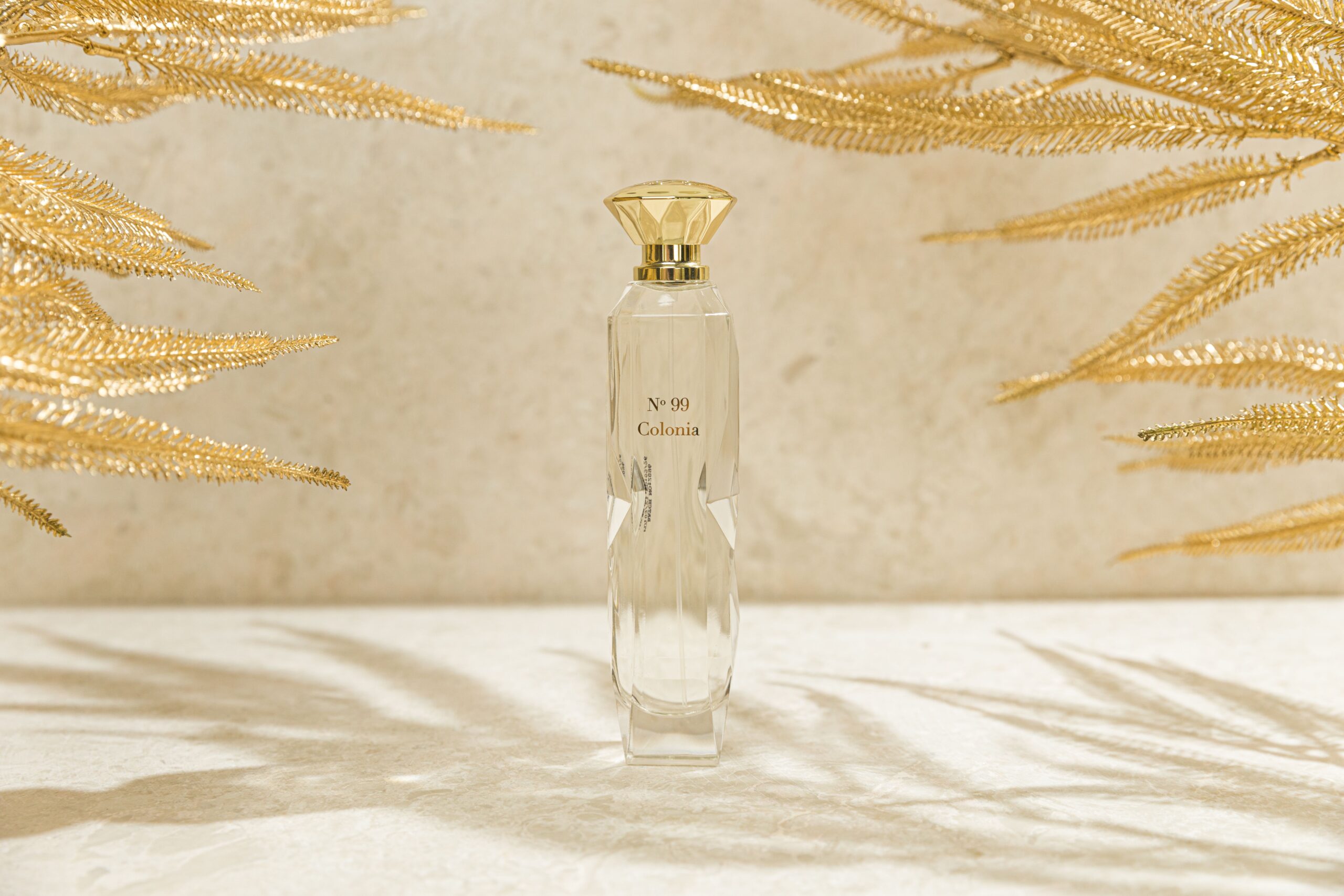عطر ادکلن کلونیا نامبر نود و نُه ماوزان - Colonia No99 Mauzan - بررسی، قیمت و خرید