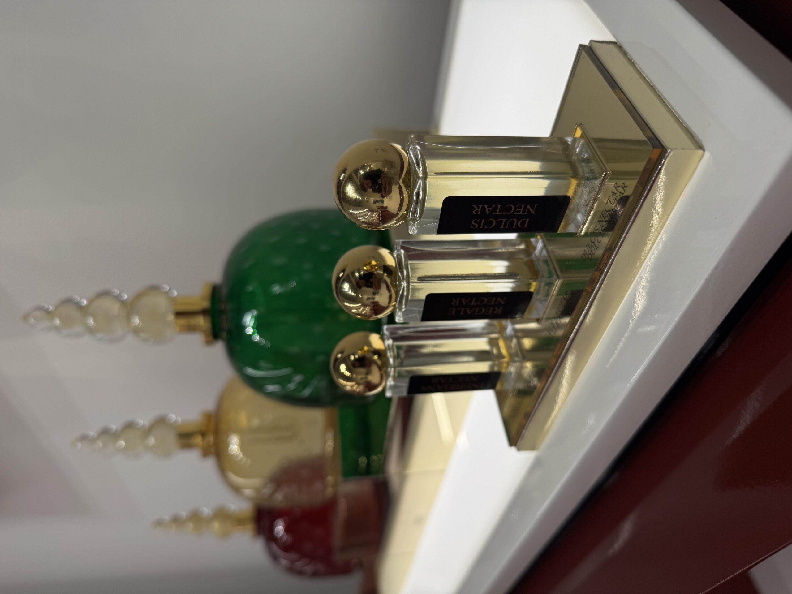 عطر ادکلن رگیل نکتر د مرچنت آو ونیس - Regale Nectar The Merchant of Venice - بررسی، قیمت و خرید