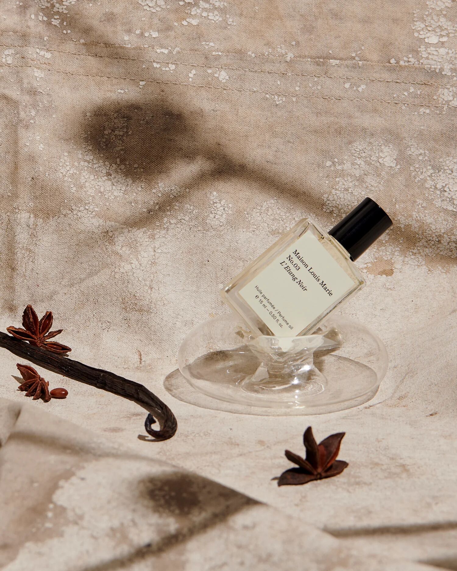 عطر ادکلن نو زیرو تری لِتان نوآر مِیْسون لویی ماری - No.03 L'Etang Noir Maison Louis Marie - بررسی، قیمت و خرید