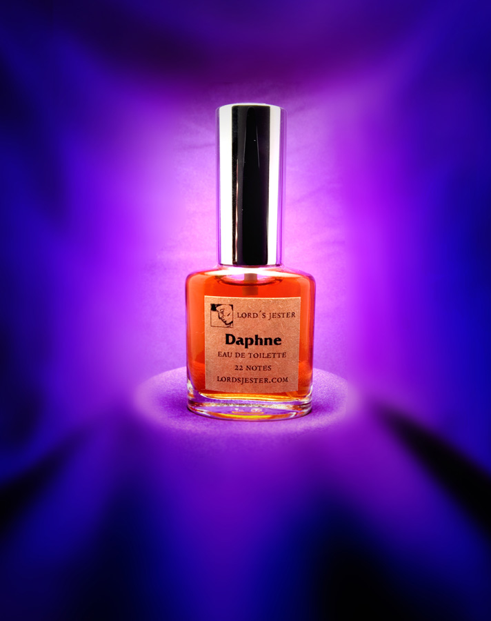 عطر ادکلن دَفنِ لوردز جستر - Daphne Lord's Jester - بررسی، قیمت و خرید