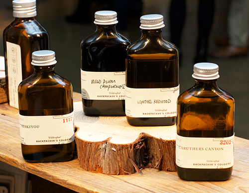 عطر ادکلن وینتر ردوود بک‌پکر کولون جونیپر ریج - Winter Redwood Backpacker’s Cologne Juniper Ridge - بررسی، قیمت و خرید
