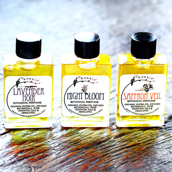 عطر ادکلن وایلت کریک فینکس بوتانیکالز - Violet Creek Phoenix Botanicals - بررسی، قیمت و خرید