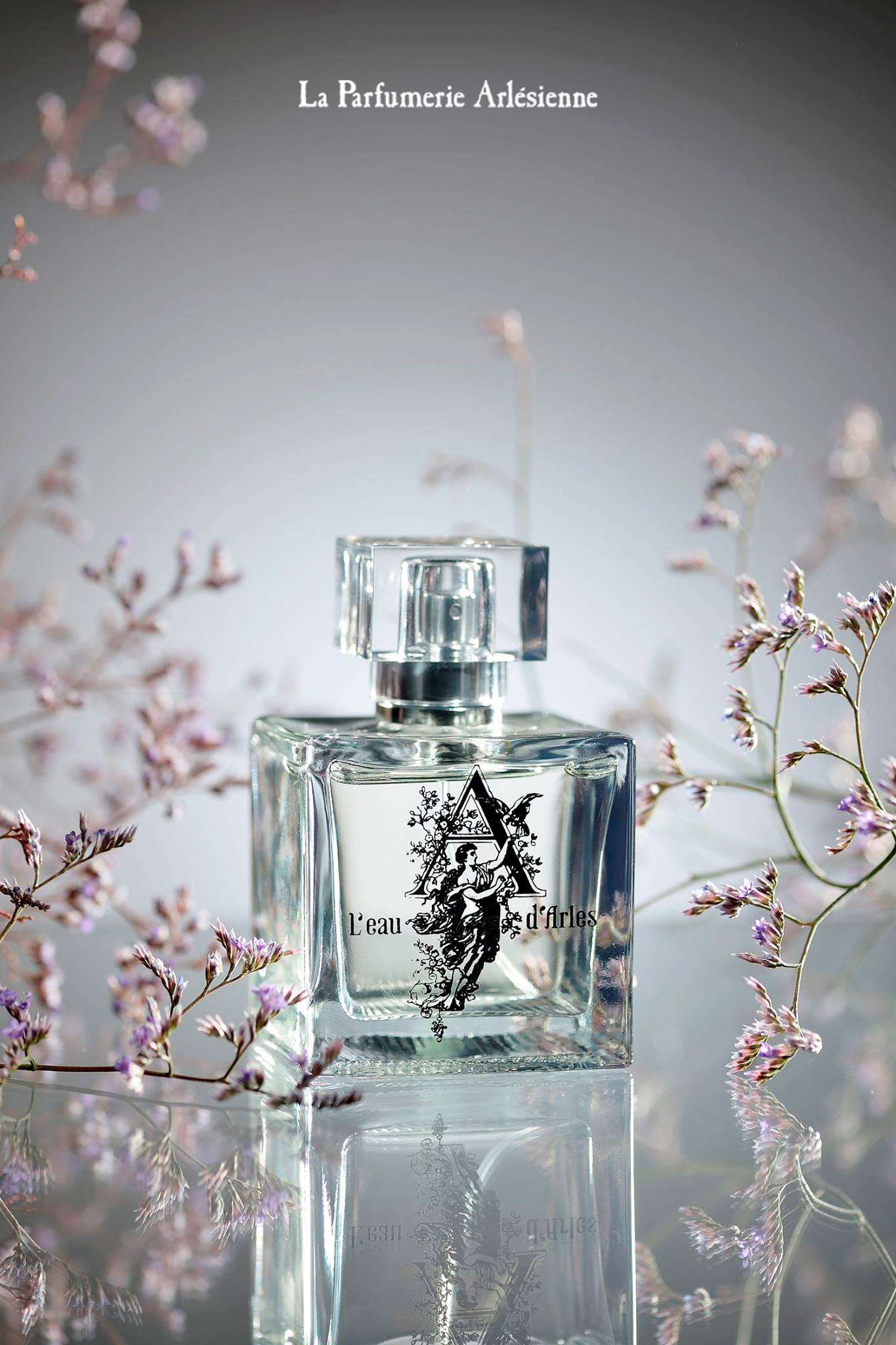 عطر ادکلن لدوآرل لا پرفیومری آرلسیین - l’Eau d’Arles La Parfumerie Arlesienne - بررسی، قیمت و خرید