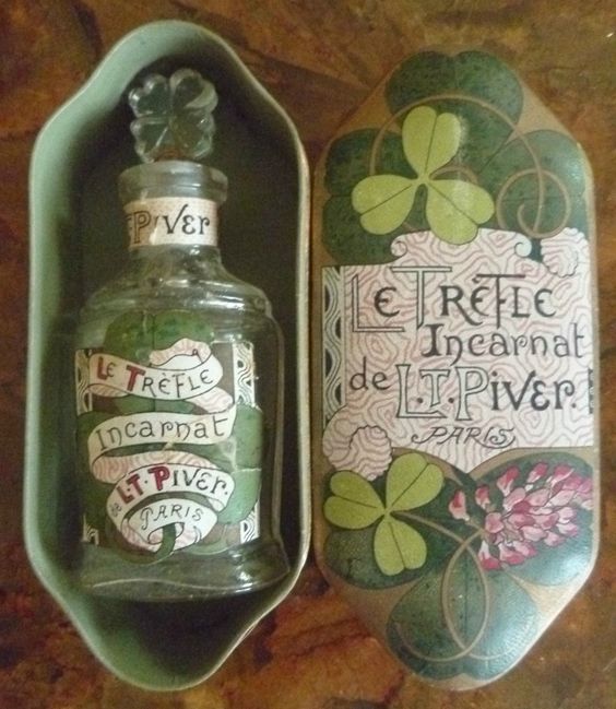عطر ادکلن تریفل انکارنات ال تی پیور - Trèfle Incarnat L.T. Piver - بررسی، قیمت و خرید