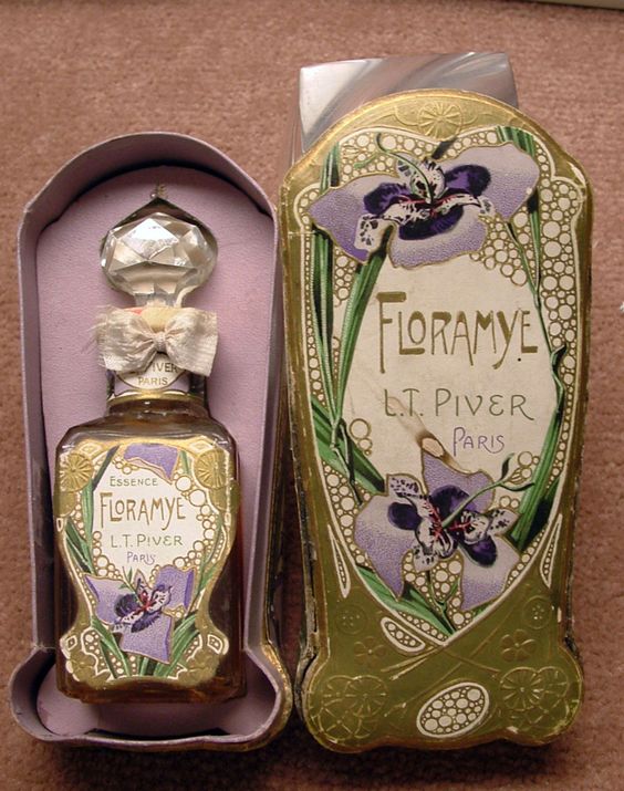 عطر ادکلن فلورامی ال تی پیور - Floramye L.T. Piver - بررسی، قیمت و خرید