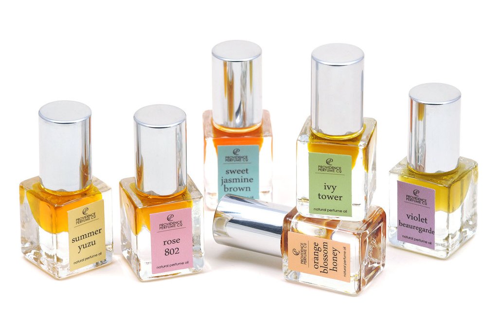عطر ادکلن سوییت جزمین براون پرویدنس پرفیوم کو - Sweet Jasmine Brown Providence Perfume Co. - بررسی، قیمت و خرید