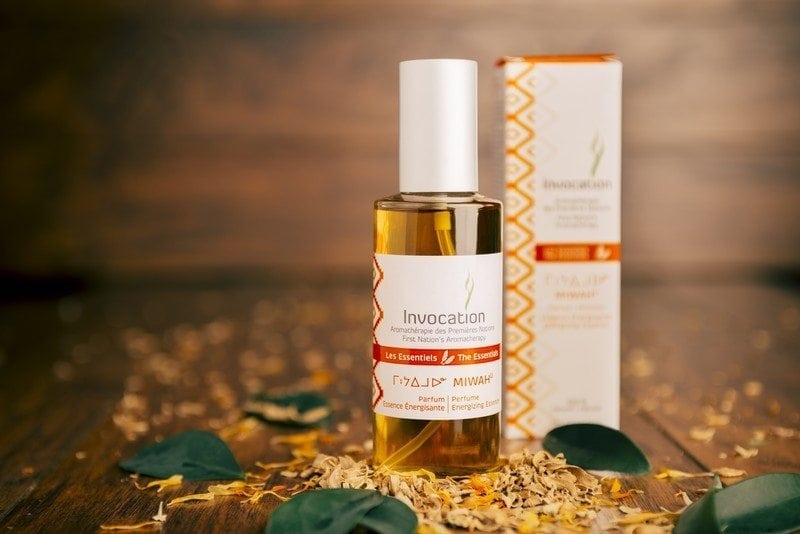 عطر ادکلن میوا اینووکیشن - Miwah Invocation - بررسی، قیمت و خرید