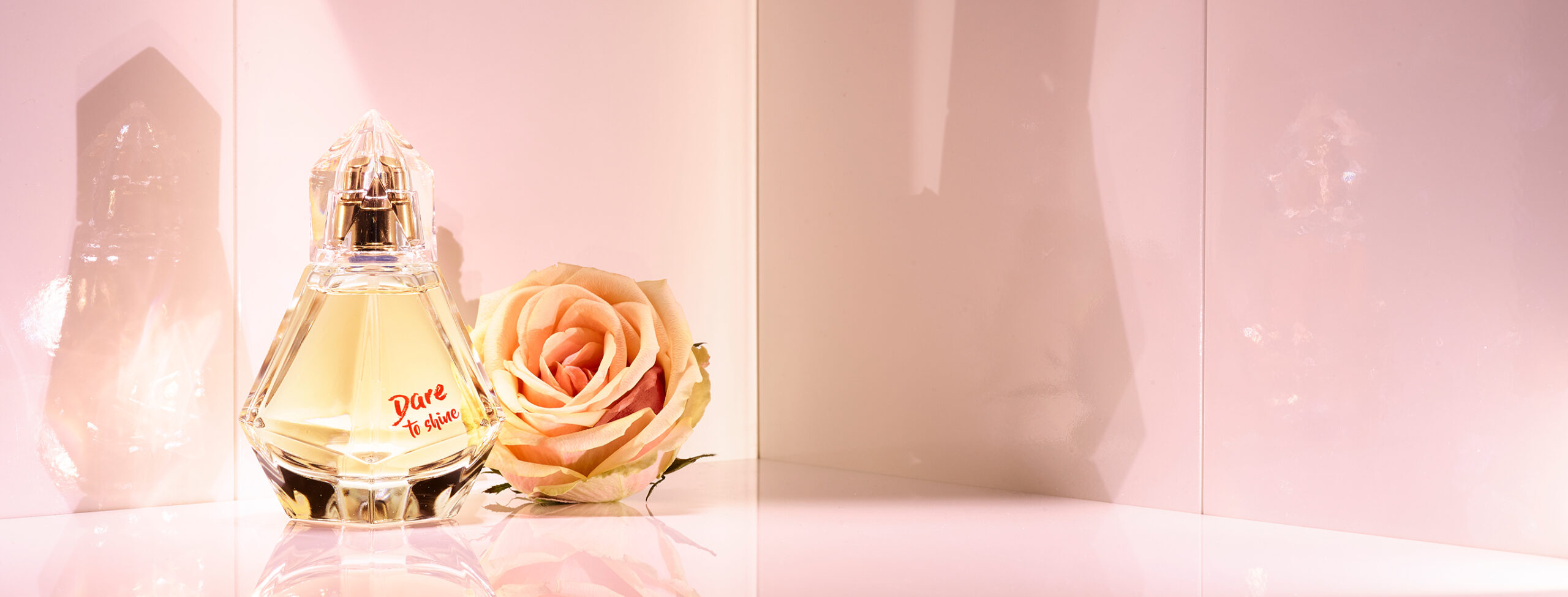 عطر ادکلن دیر تو شاین اوریفلیم - Dare To Shine Oriflame - بررسی، قیمت و خرید