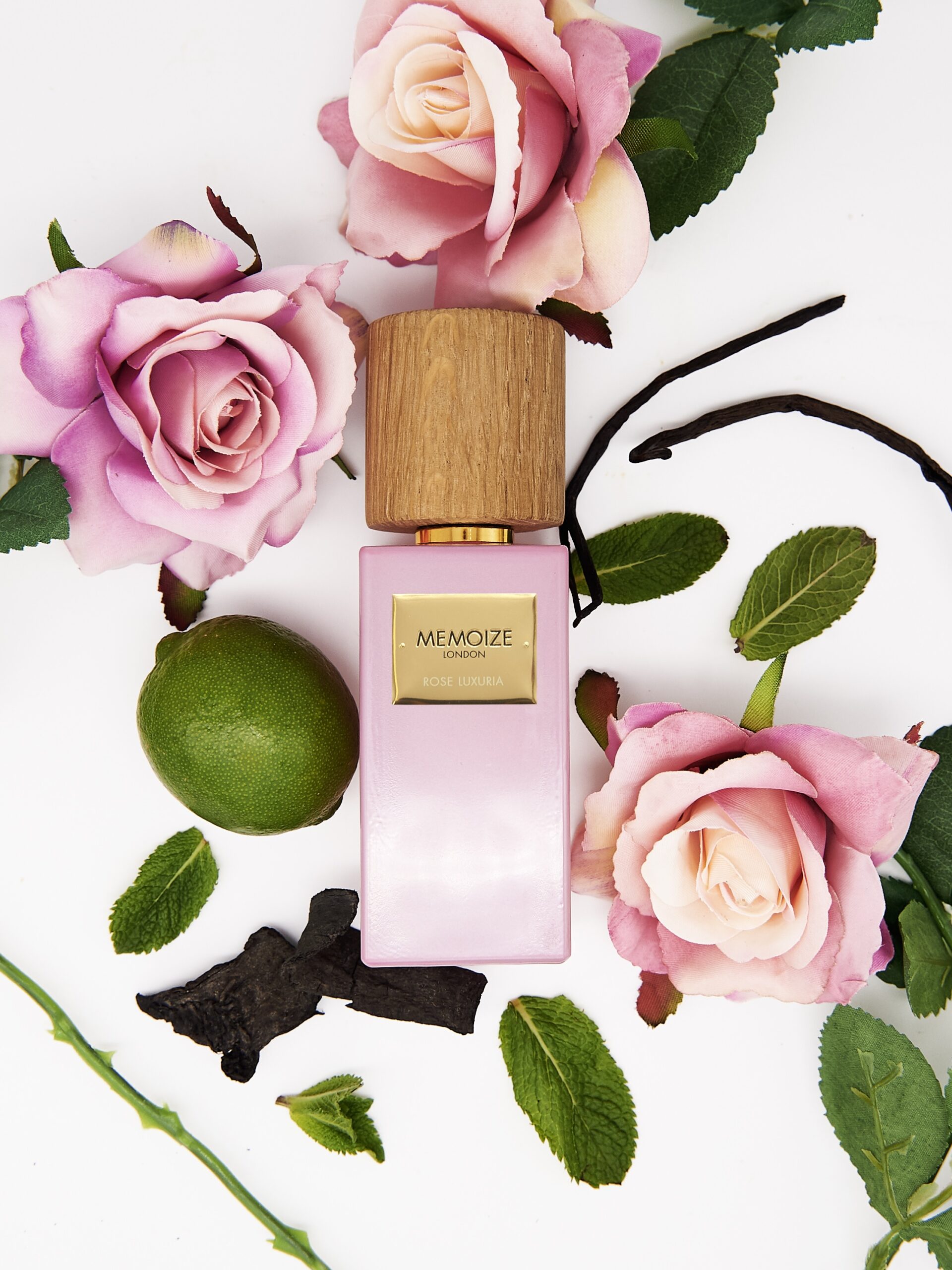 عطر ادکلن رُز لوکسوریا مموایز لاندن - Rose Luxuria Memoize London - بررسی، قیمت و خرید
