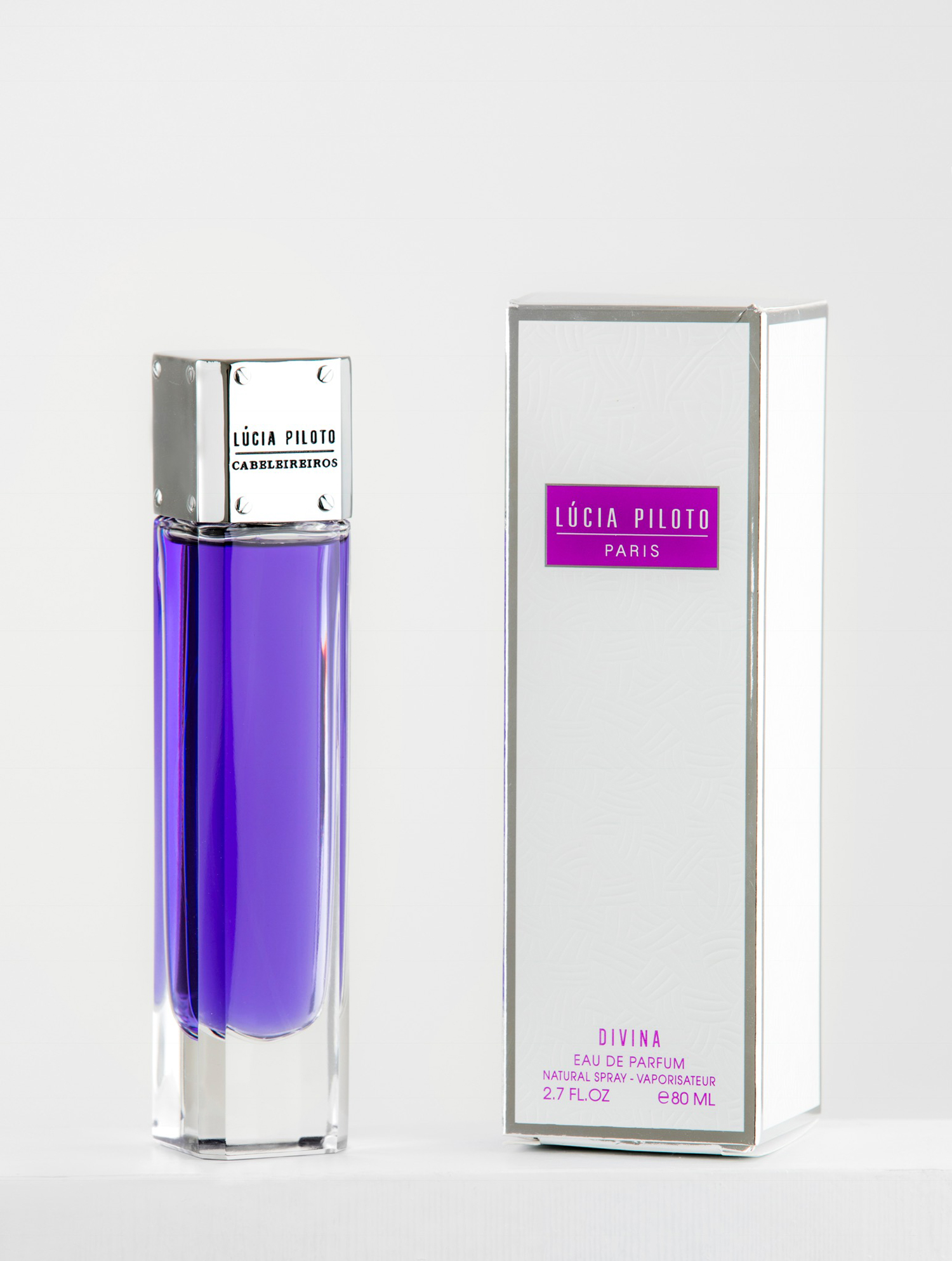 عطر ادکلن دیویونا لوسیا پیلوطو - Divina Lucia Piloto - بررسی، قیمت و خرید