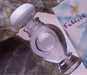 عطر ادکلن فلیچیتا اُ بوتیکاریو - Felicitá O Boticário - بررسی، قیمت و خرید