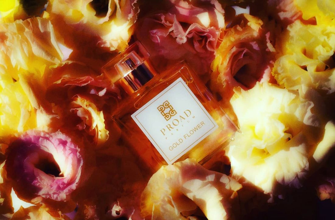 عطر ادکلن گلد فلاور پرواد - Gold Flower Proad - بررسی، قیمت و خرید