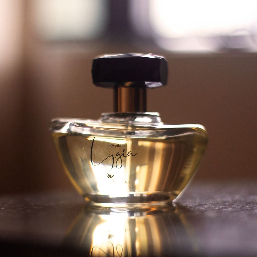 عطر ادکلن لیجیا پیر الکساندر - Lygia Pierre Alexander - بررسی، قیمت و خرید