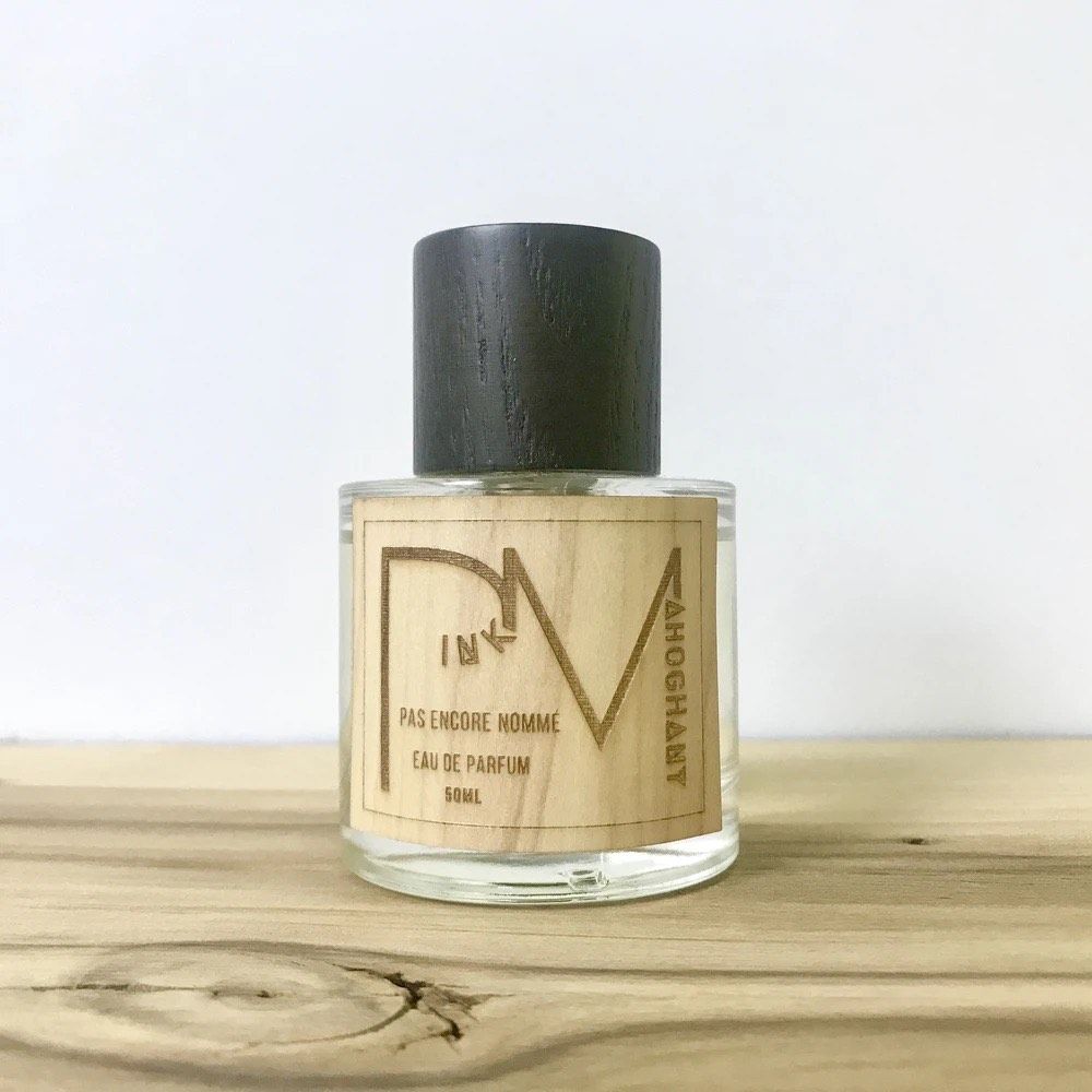 عطر ادکلن پاس آنکور نومه پینک ماهوگانی فرگرنسز - Pas Encore Nommé Pink MahogHany Fragrances - بررسی، قیمت و خرید