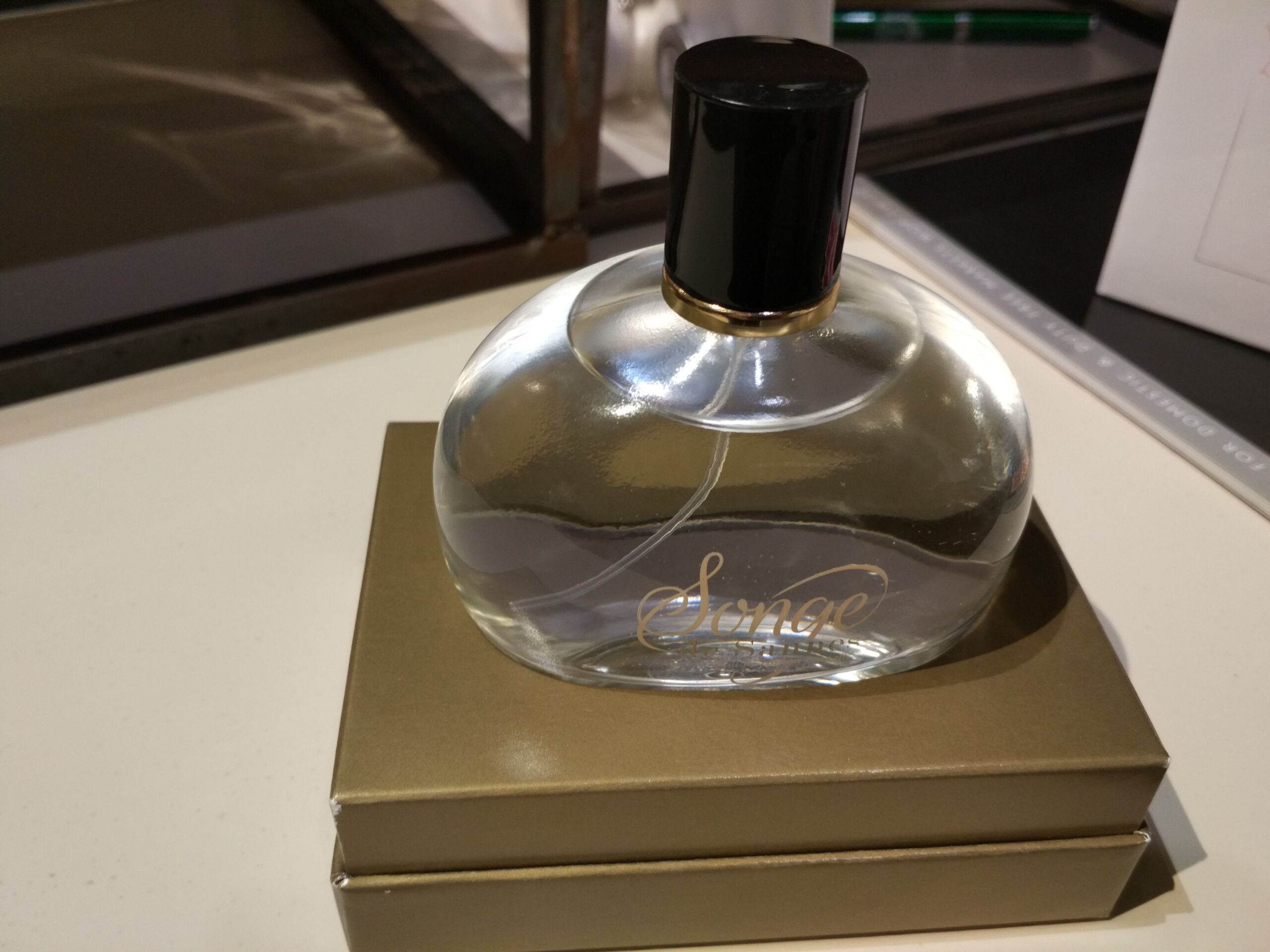 عطر ادکلن سانژ دو سان لوتانتیک - Songe de Sannes Lothantique - بررسی، قیمت و خرید