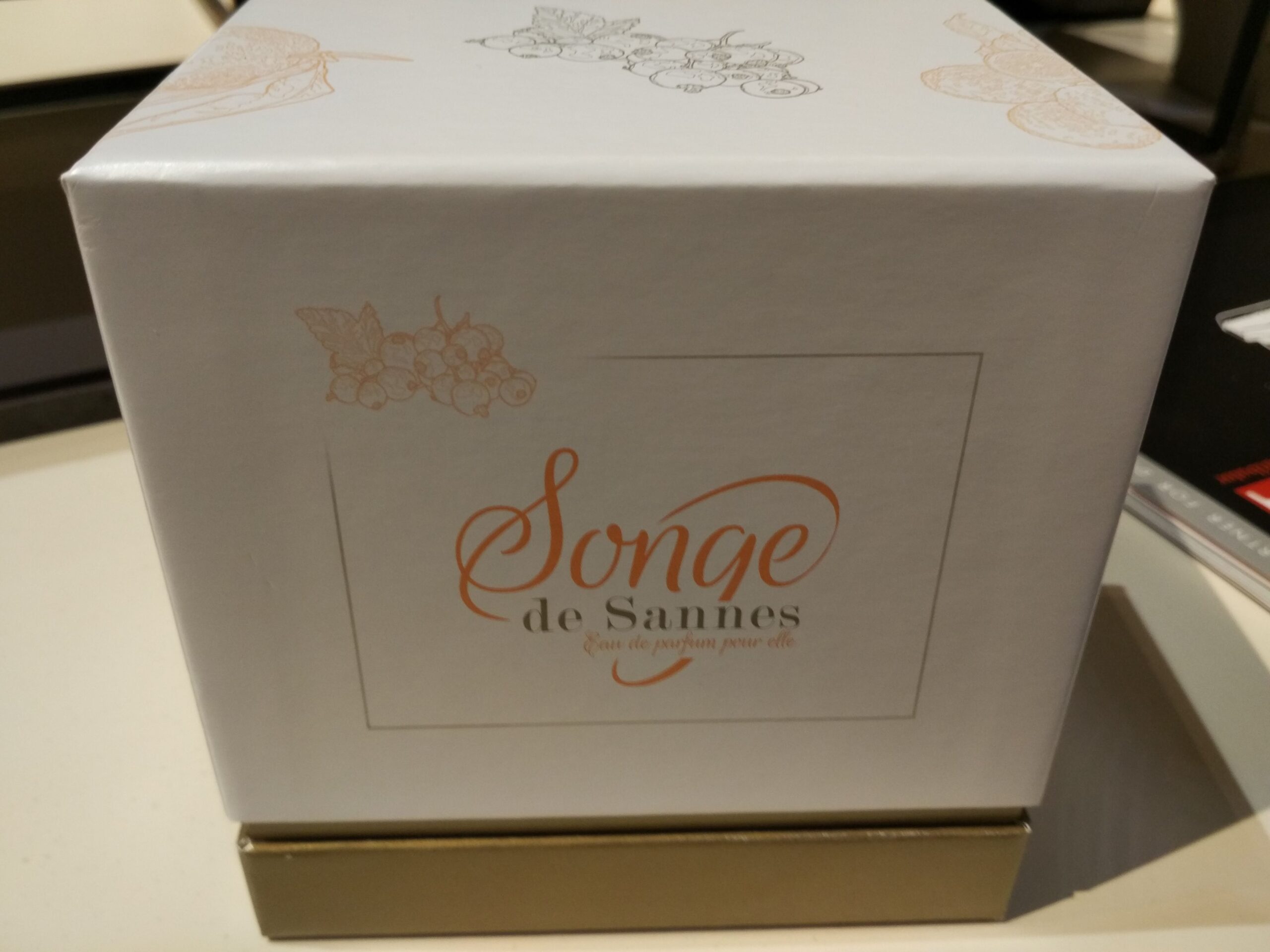 عطر ادکلن سانژ دو سان لوتانتیک - Songe de Sannes Lothantique - بررسی، قیمت و خرید
