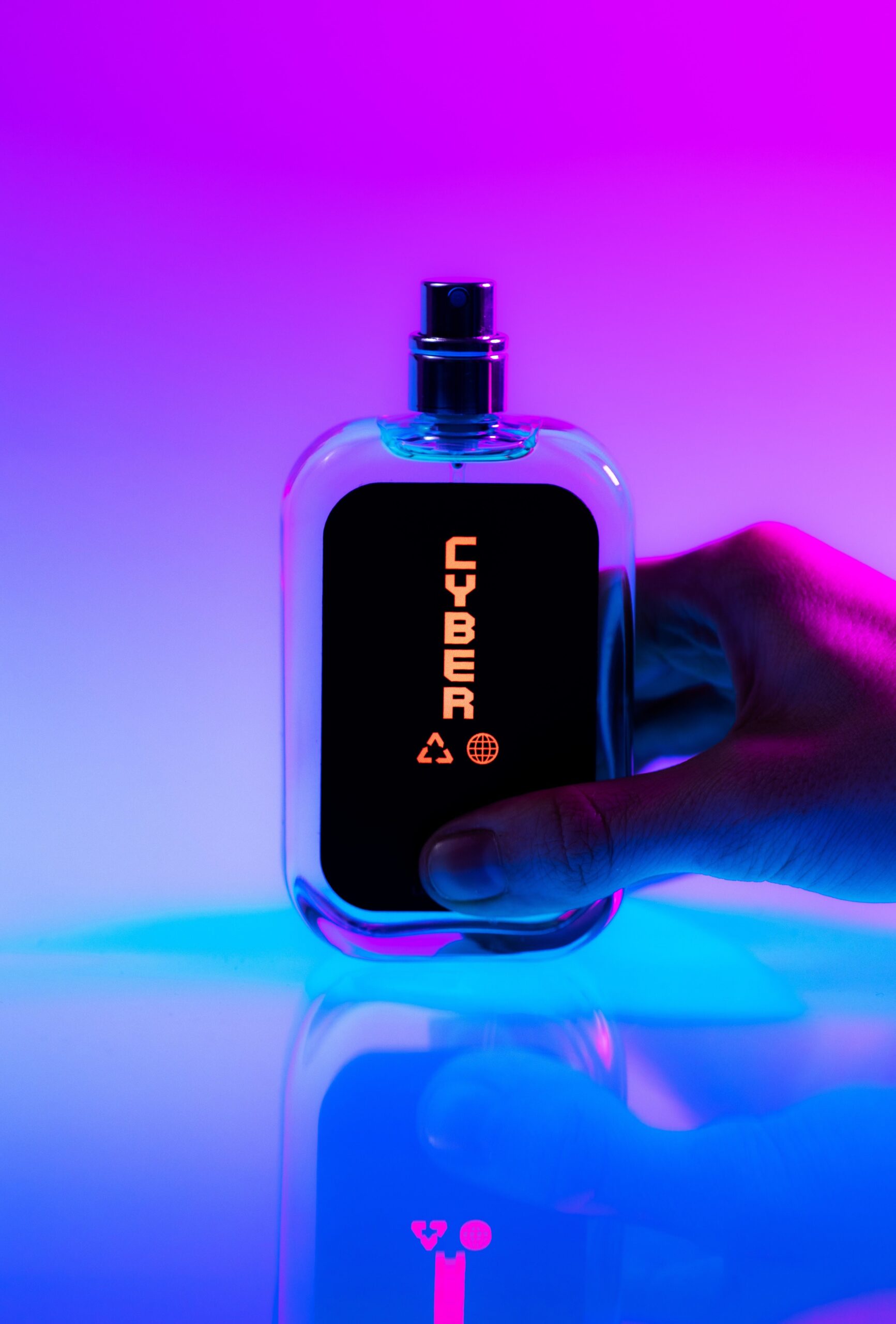 عطر ادکلن سایبر لوک لبز - Cyber Look Labs - بررسی، قیمت و خرید
