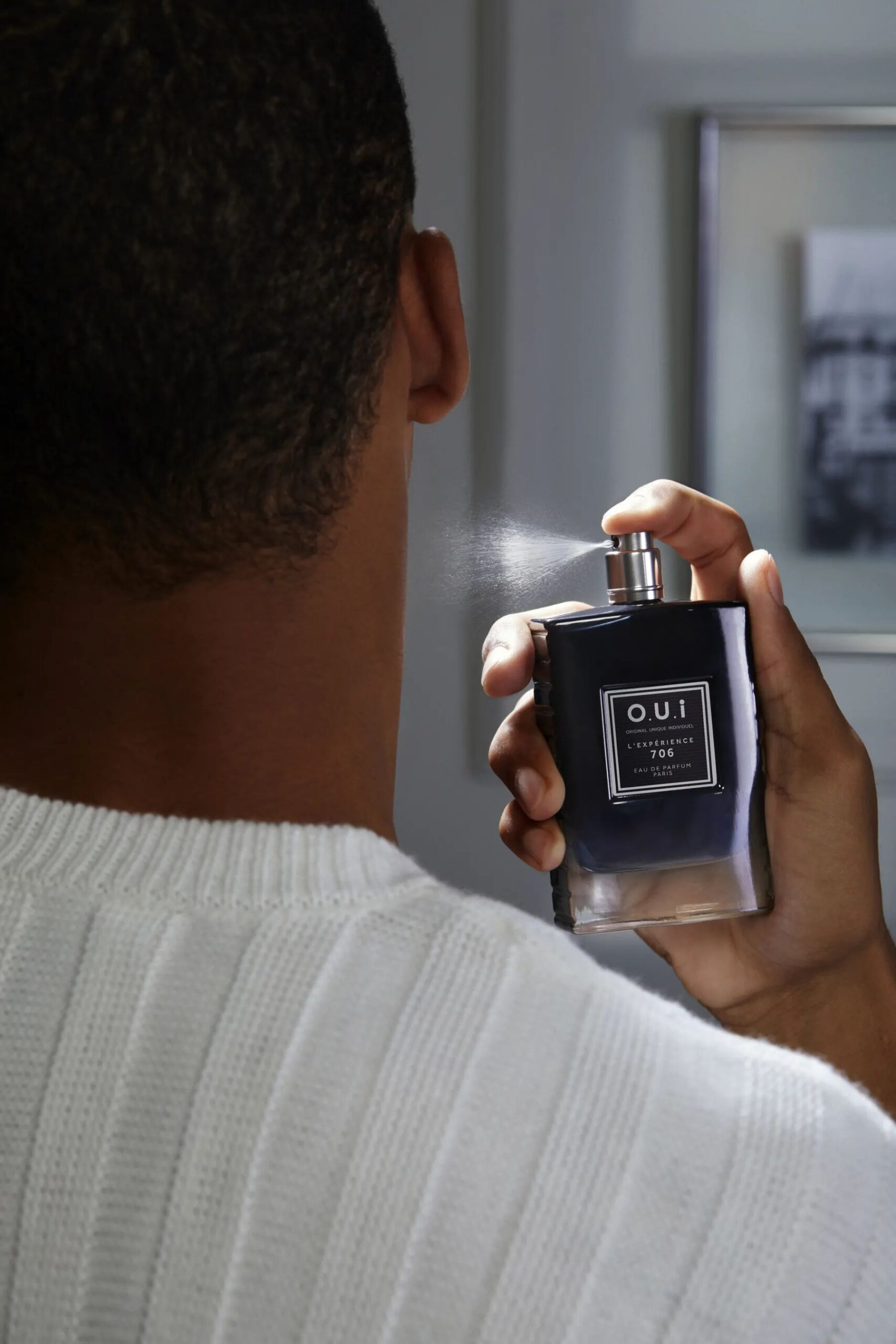 عطر ادکلن لکسپریانس ۷۰۶ اویی اورجینال یونیک ایندیویجوال - L’Expérience 706 O.U.i Original Unique Individual - بررسی، قیمت و خرید