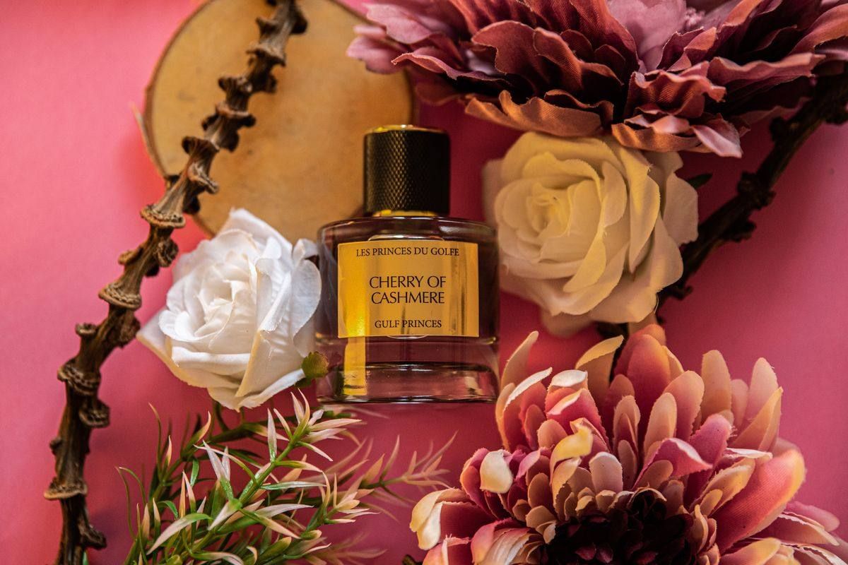 عطر ادکلن چری کشمر له فلور دو گلف - Cherry of Cashmere Les Fleurs du Golfe - بررسی، قیمت و خرید