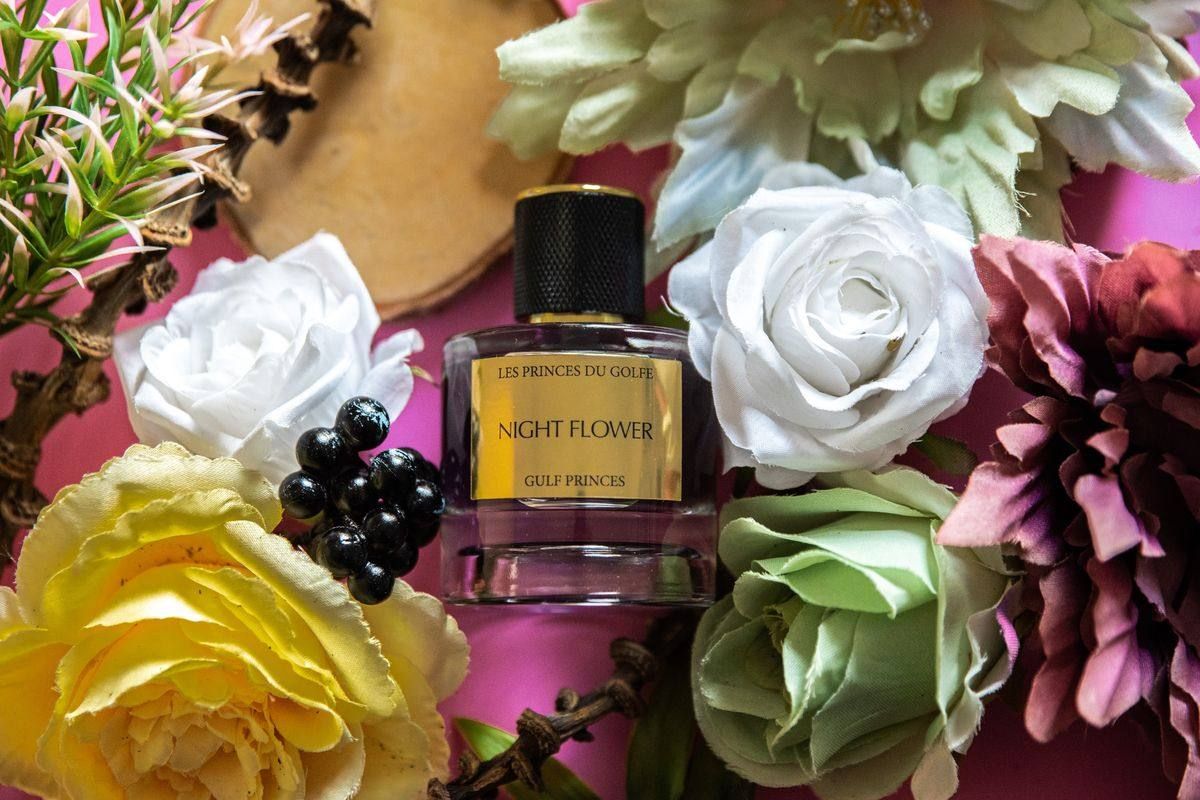 عطر ادکلن نایت فلاور ل فلر دو گلف - Night Flower Les Fleurs du Golfe - بررسی، قیمت و خرید