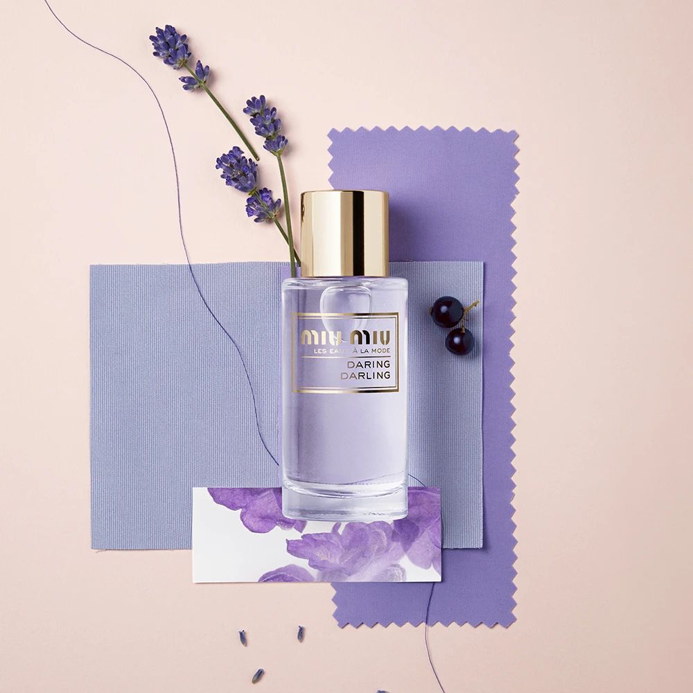 عطر ادکلن دَرینگ دَرلینگ میو میو - Daring Darling Miu Miu - بررسی، قیمت و خرید