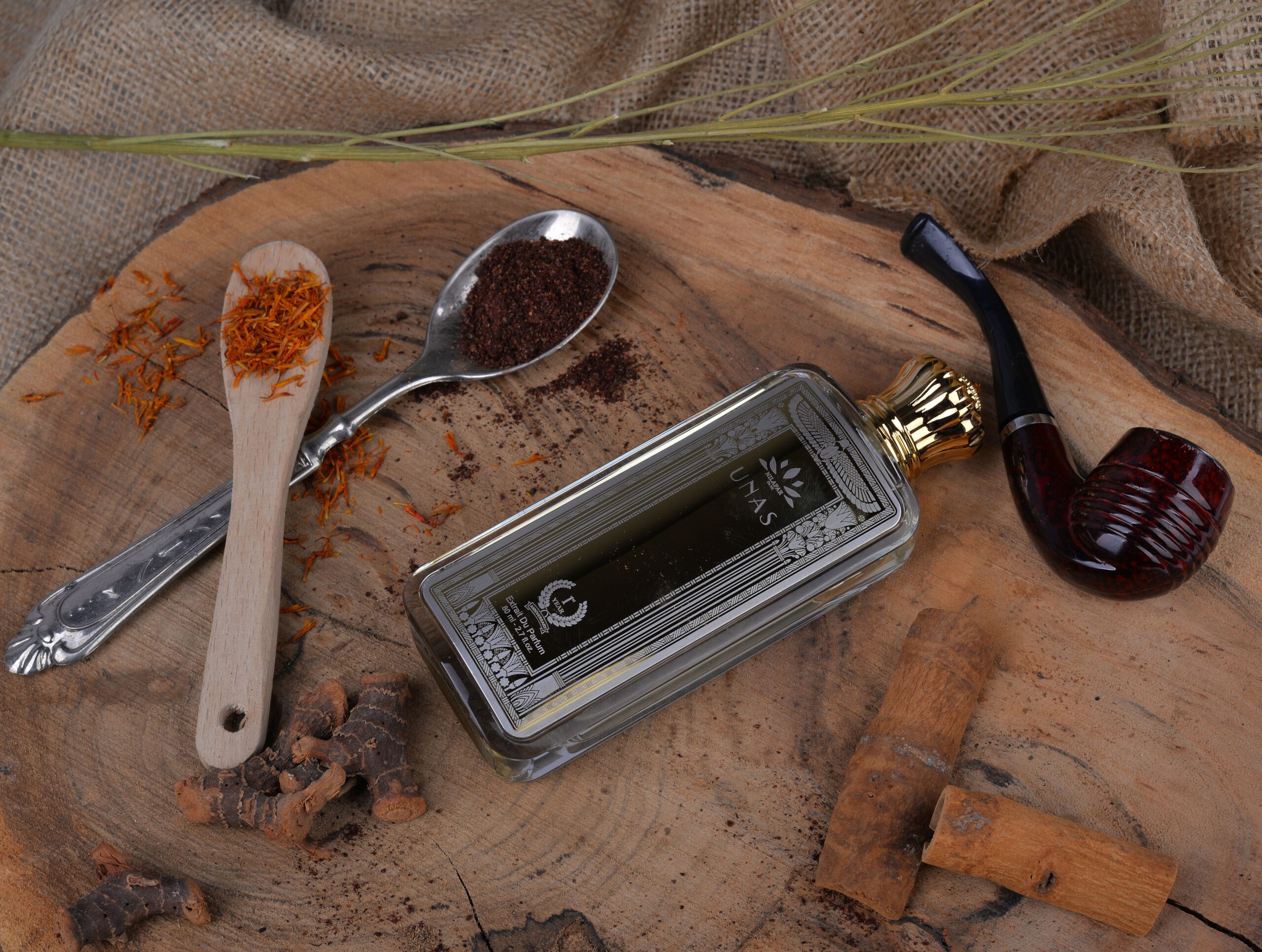 عطر ادکلن یوناس اکستریت نیلوفر دو نیل - Unas Extrait Nilafar du Nil - بررسی، قیمت و خرید
