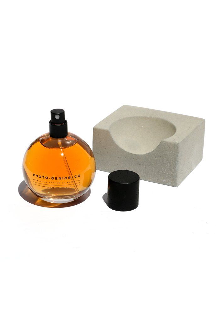عطر ادکلن نو وان هاشیش فوتوجِنیکس اَند کو - No. 1 Hashish Photogenics + Co - بررسی، قیمت و خرید