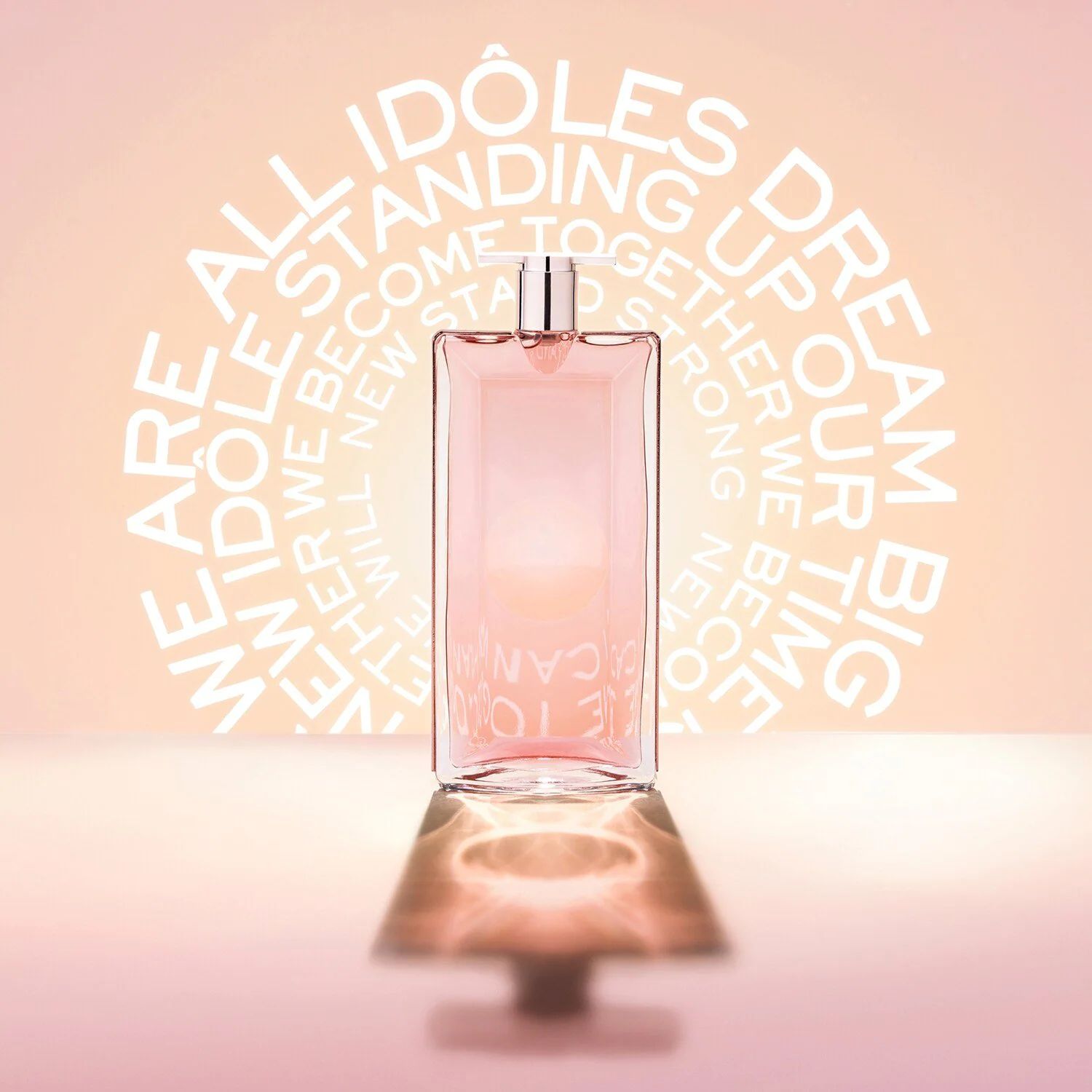 عطر ادکلن آیدُل امیلی این پاریس لَنگکوم - Idôle Emily in Paris Lancôme - بررسی، قیمت و خرید