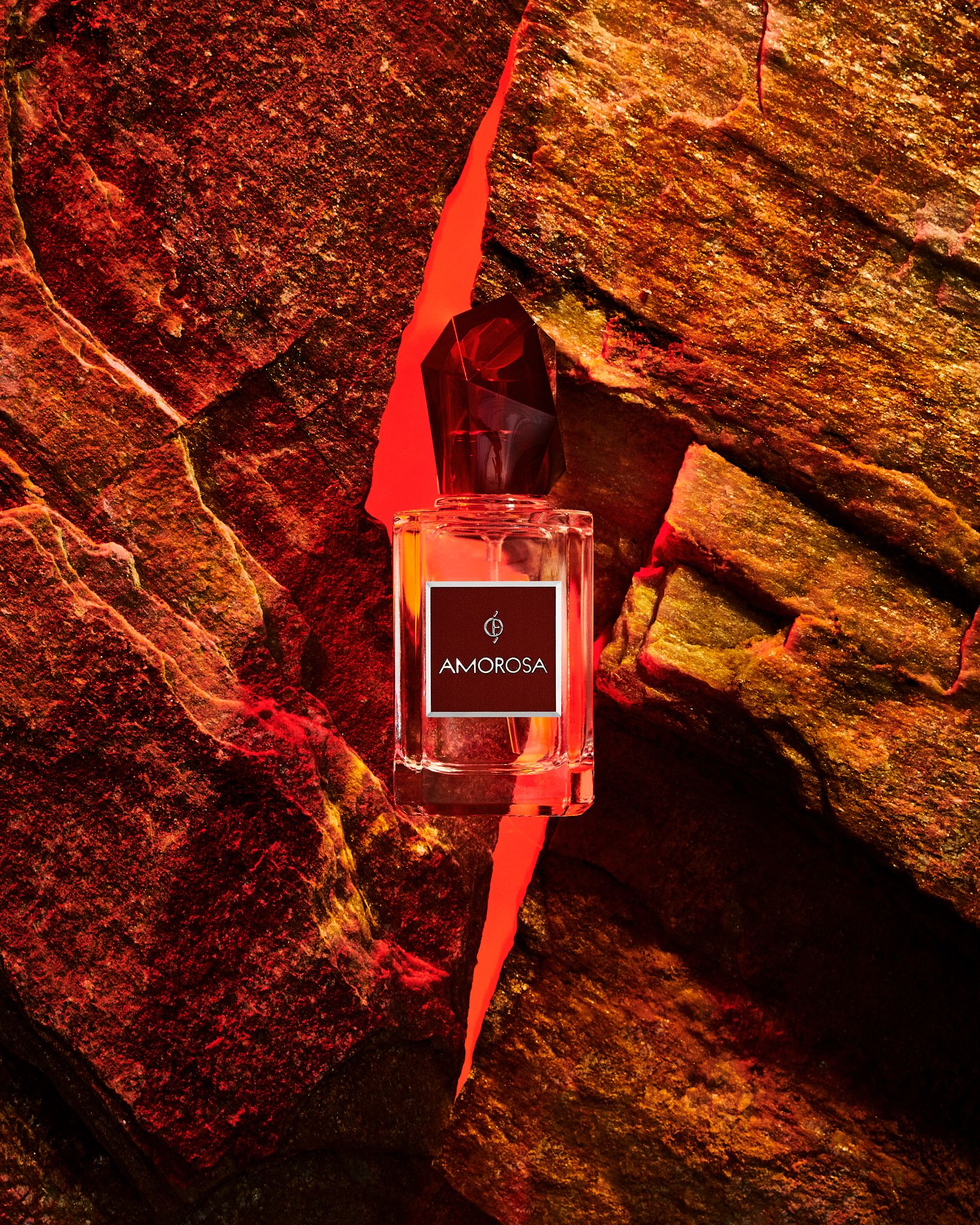 عطر ادکلن آموروسا کوارمه - AMOROSA Quearmé - بررسی، قیمت و خرید