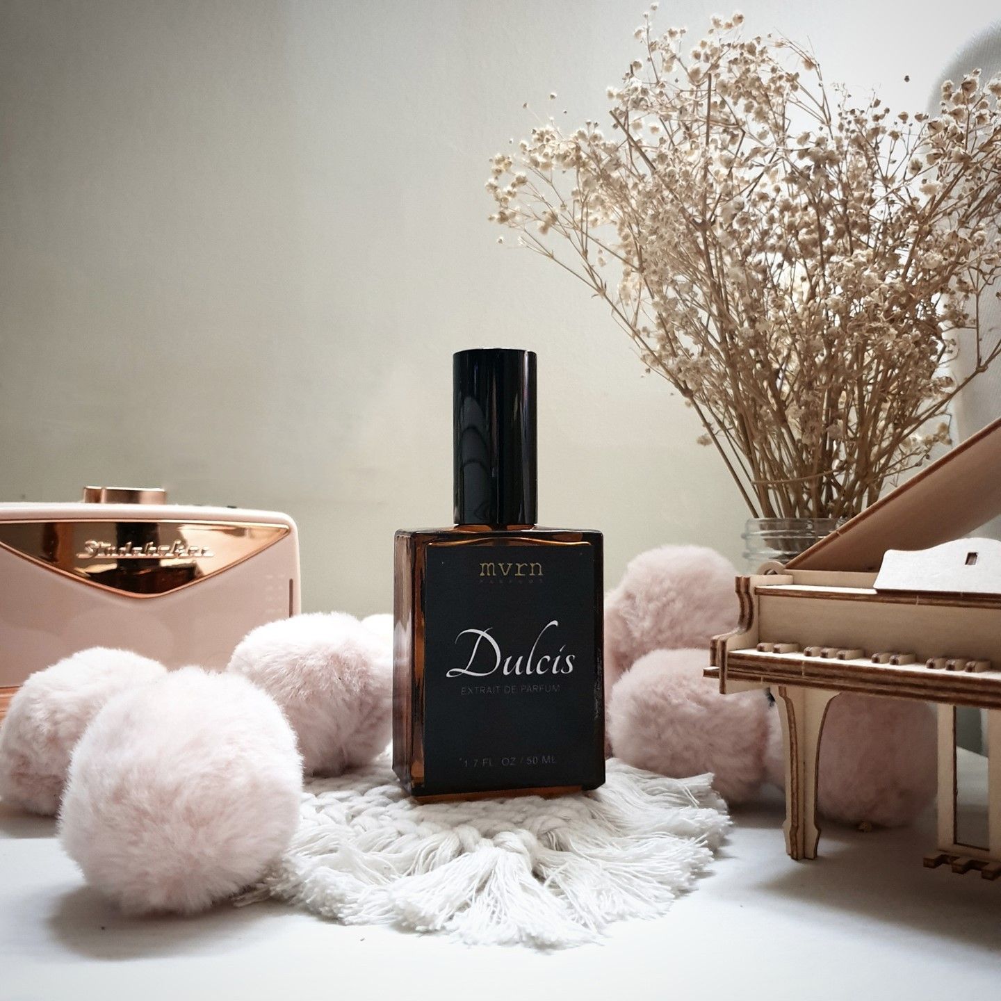 عطر ادکلن دولسیس مارن پرفیومز - Dulcis MVRN Parfums - بررسی، قیمت و خرید