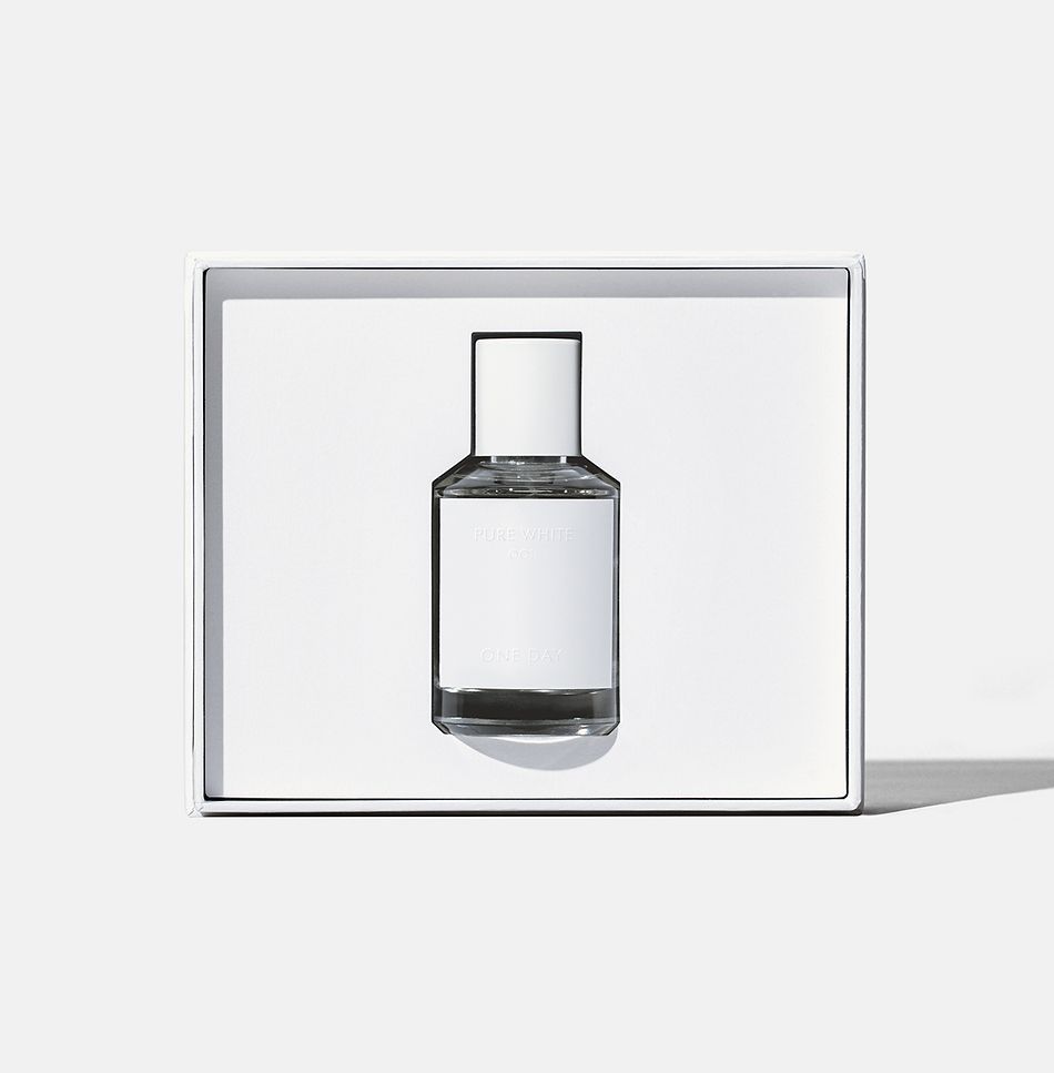 عطر ادکلن امور وان دی - 004 Amour One Day - بررسی، قیمت و خرید