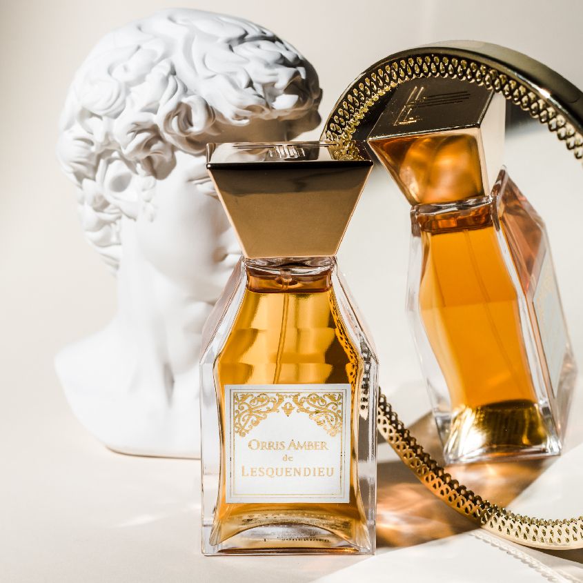 عطر ادکلن اوریس امبر لسکندیو - Orris Amber Lesquendieu - بررسی، قیمت و خرید