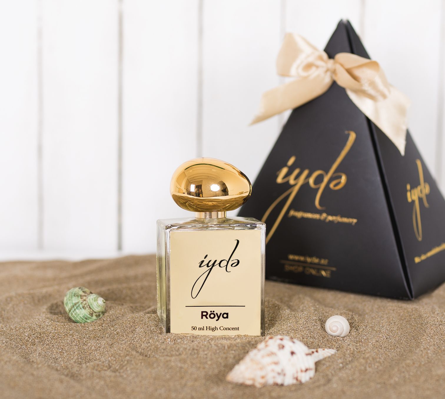 عطر ادکلن رویا عیده - Röya İydə - بررسی، قیمت و خرید
