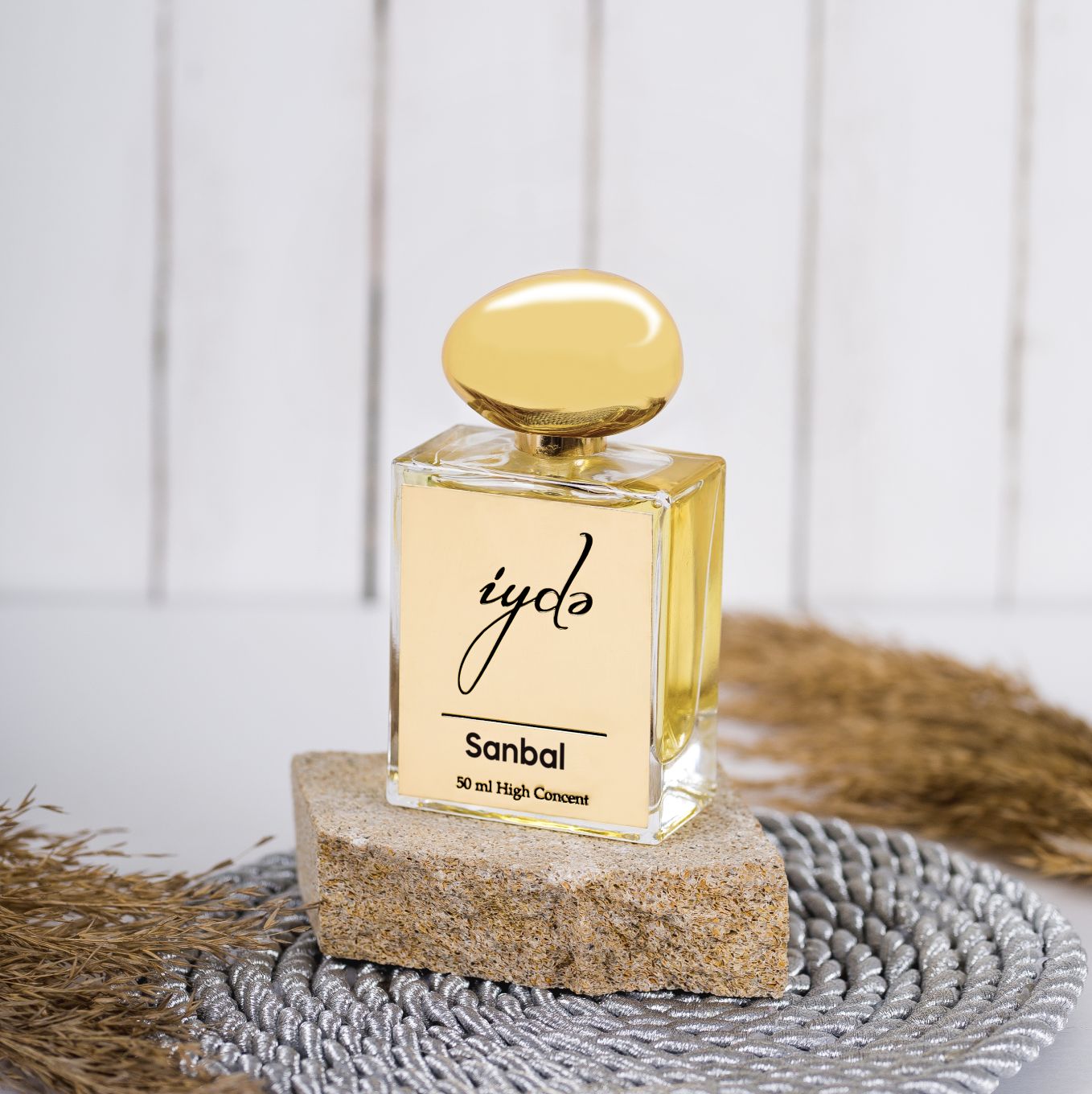 عطر ادکلن سنبل ایده - Sanbal İydə - بررسی، قیمت و خرید