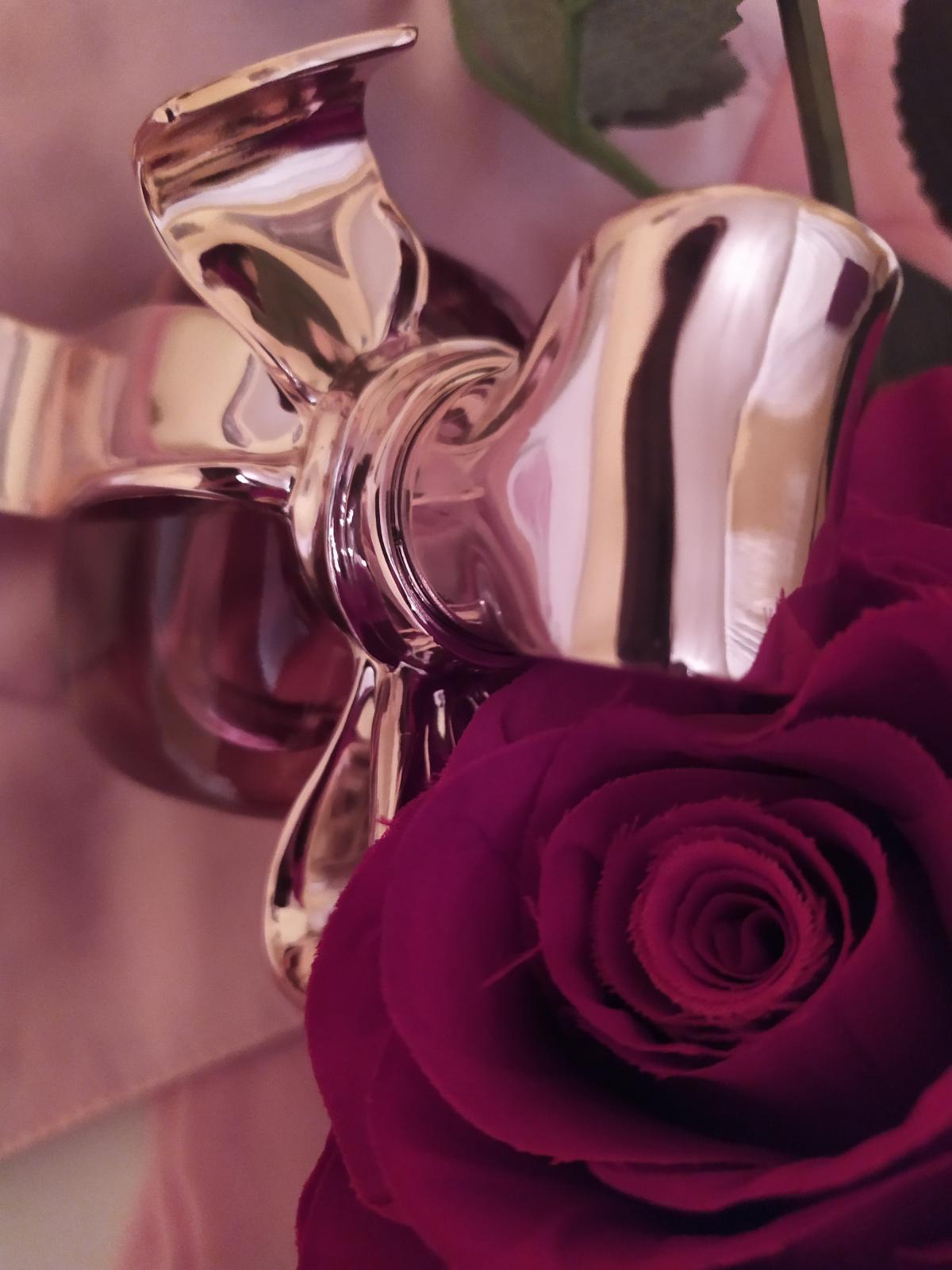 عطر ادکلن مادموازل ریکی نینا ریچی - Mademoiselle Ricci Nina Ricci - بررسی، قیمت و خرید