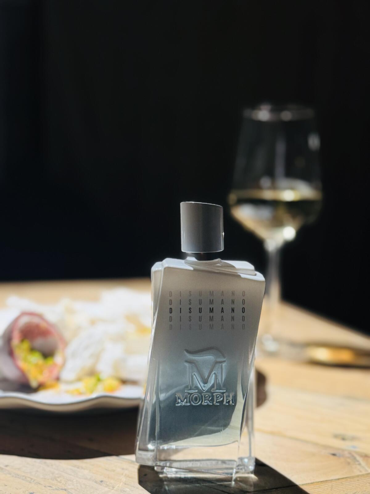 عطر ادکلن دی‌سومانو مورف - Disumano Morph - بررسی، قیمت و خرید