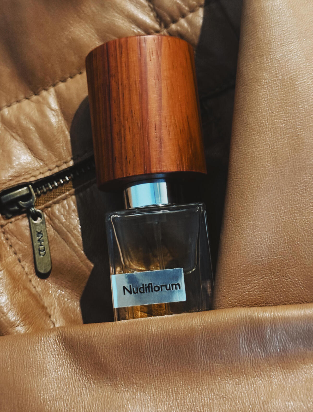 عطر ادکلن نودیفلوروم نسمتو - Nudiflorum Nasomatto - بررسی، قیمت و خرید