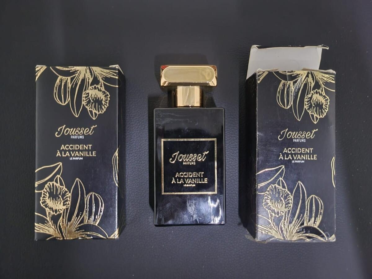 عطر ادکلن اکسیدنت ا لا وانیل ژوسه پارفوم - Accident À La Vanille Jousset Parfums - بررسی، قیمت و خرید