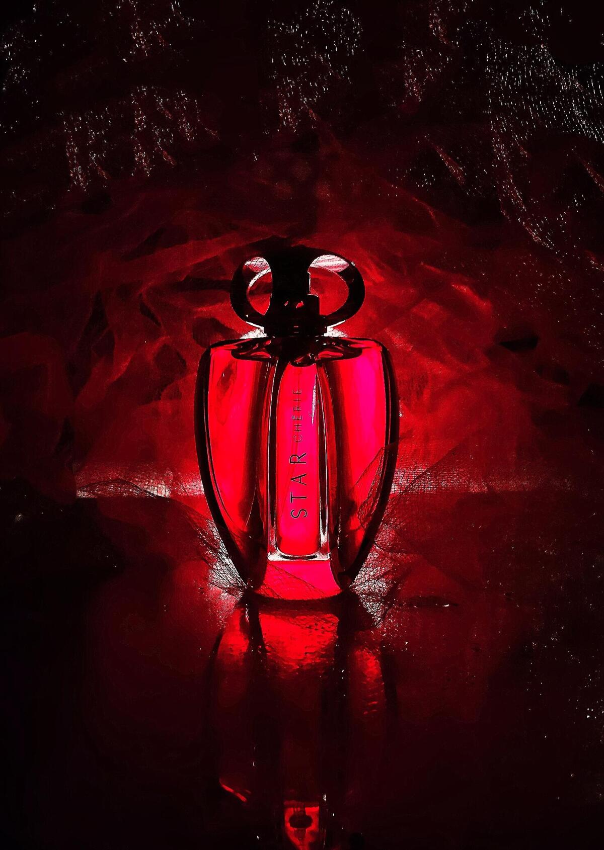 عطر ادکلن استار چری موبسین - Star Chérie Mauboussin - بررسی، قیمت و خرید