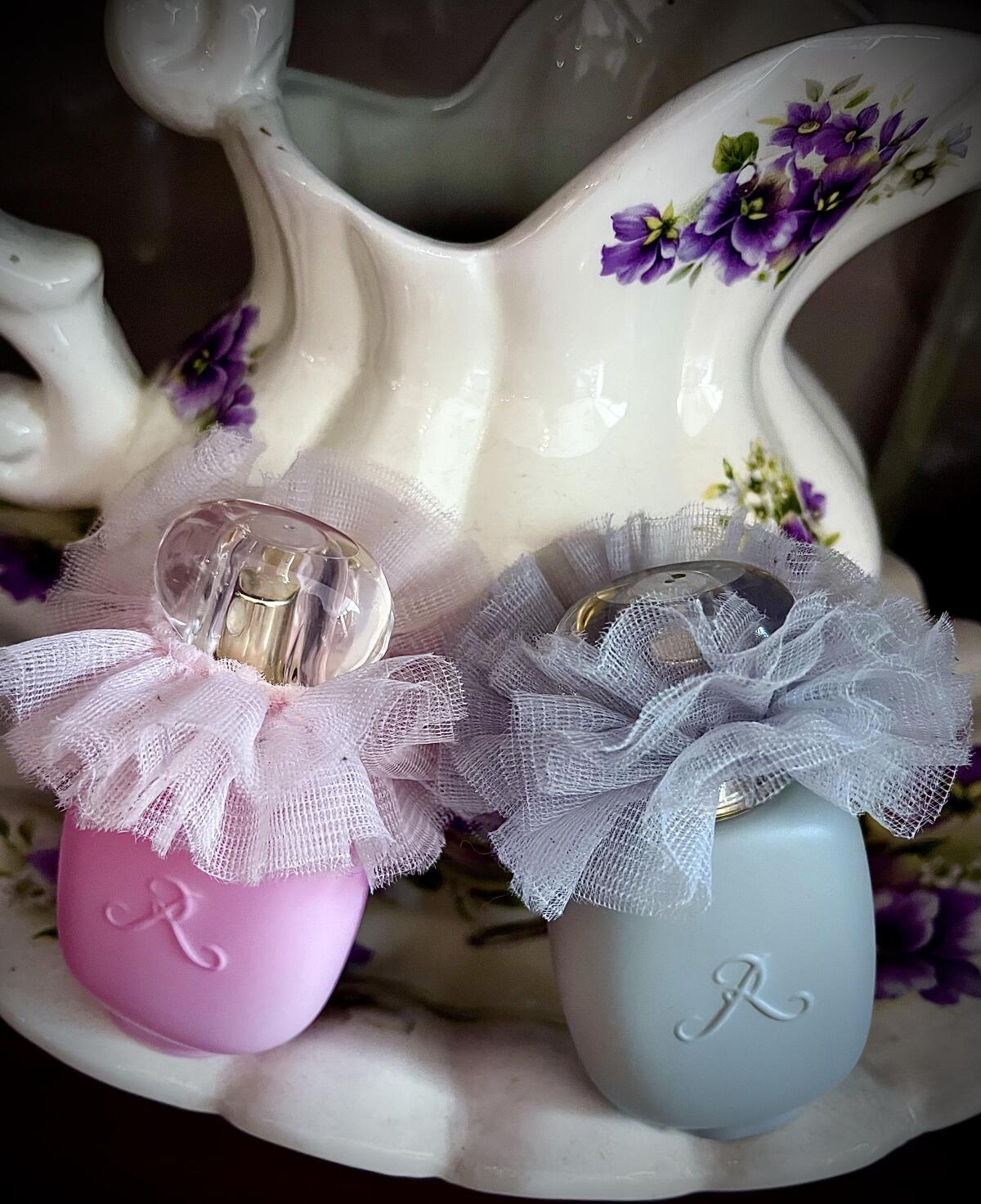 عطر ادکلن باله‌رینا نامبر تو لز پارفوم د روزین - Ballerina No 2 Les Parfums de Rosine - بررسی، قیمت و خرید