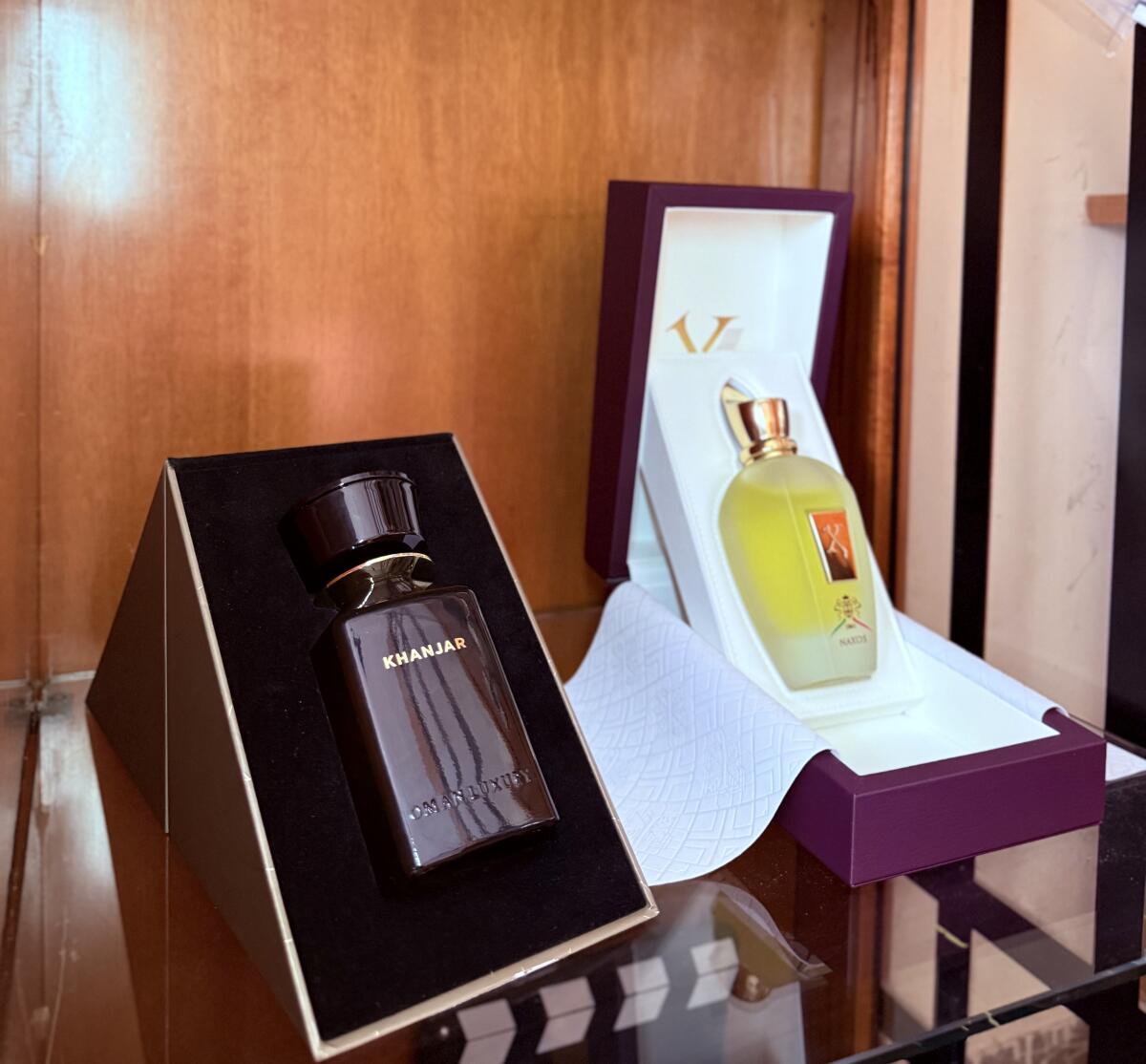 عطر ادکلن خنجر اومن لاکچری - Khanjar Omanluxury - بررسی، قیمت و خرید