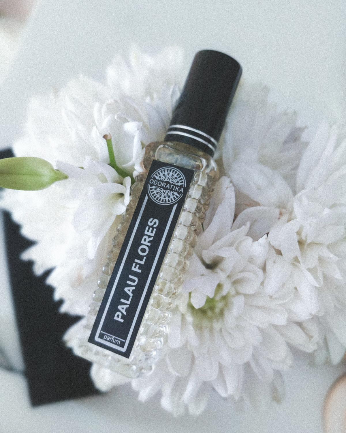 عطر ادکلن پالائو فلورس اودورَتیکا - Palau Flores Odoratika - بررسی، قیمت و خرید