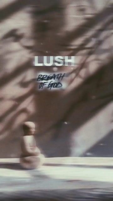عطر ادکلن برس آف گاد لاش - Breath Of God Lush - بررسی، قیمت و خرید