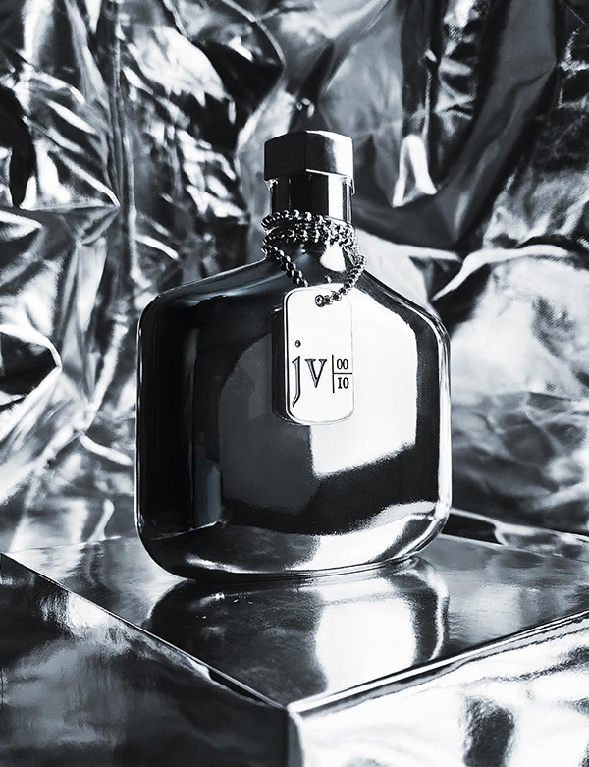 عطر ادکلن جان وارواتوس تِنت اَنِوِرسِری اسپشال ادیشن جان وارواتوس - John Varvatos 10th Anniversary Special Edition John Varvatos - بررسی، قیمت و خرید
